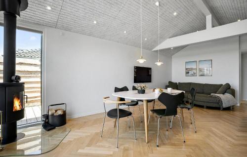 Otterup House | Nice Home In Otterup With Wifi