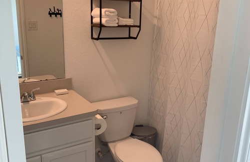 Decker Prairie House | Nice home in Pinehurst, super clean, pet friendly.
