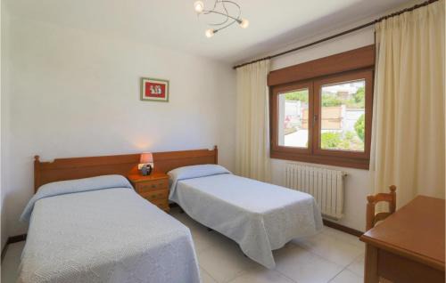 Samieira House | Nice Home In Raxo With Wifi