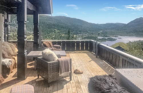 Atra House | Nice home in Rjukan with WiFi