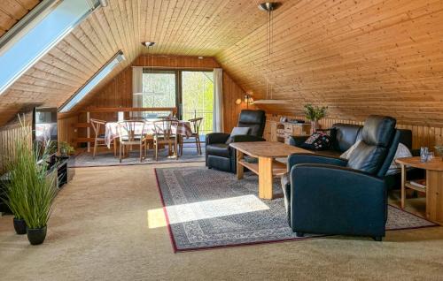 Ronbjerg House | Nice Home In Roslev With Wifi