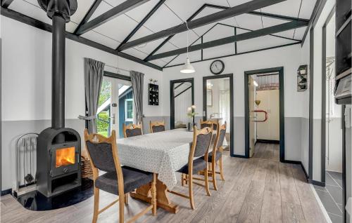 Arrild Ferieby House | Nice Home In Toftlund With Wifi