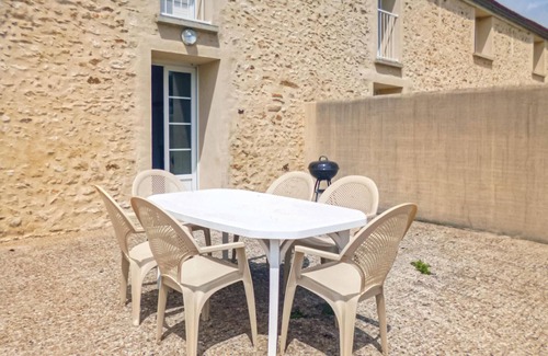 Vaudoy House | Nice home in Vaudoy-en-Brie with WiFi