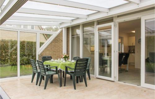 Vlagtwedde House | Nice Home In Vlagtwedde With Kitchen
