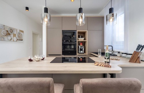 Zaton House | Nice home in Zaton with WiFi