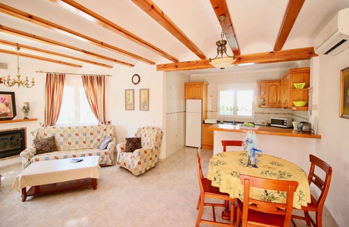 Els Poblets Villa | Nice house with pool and Wifi Campo Olivar PM