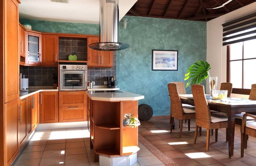 Santa Cruz de la Palma Apartment | Nice penthouse with sea views in Santa Cruz de La Palma