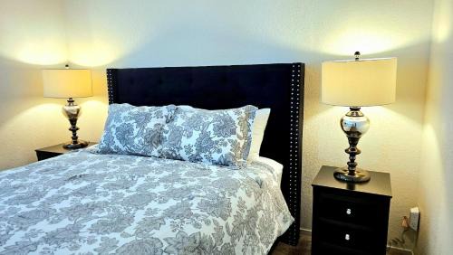 The Section Seven House | Nice Private Room in a House Close to Red Rock & Las Vegas Strip