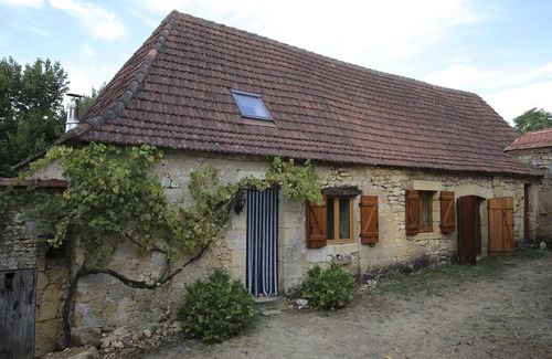 Bayac House | Nice, renovated house in the Dordogne, near Lalinde, Couze and Beaumont.