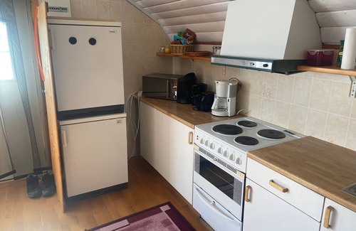 Bergkvara Apartment | Nice studio apartment with a sea view near the beach