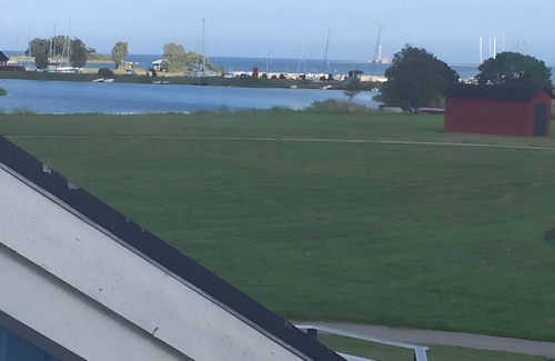 Bergkvara Apartment | Nice studio apartment with a sea view near the beach