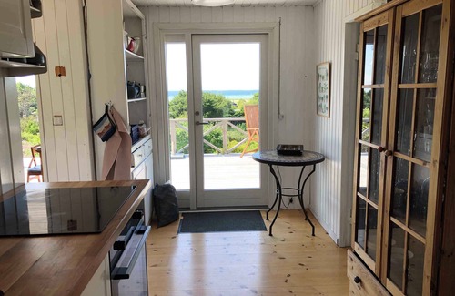 Jægerspris House | Nice summer house with sea view
