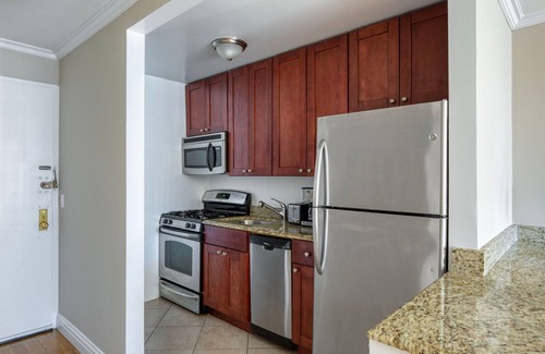 Manhattan Valley Apartment | Nice UWS 1BR w/Gym & Doorman, nr Central Park, by Blueground