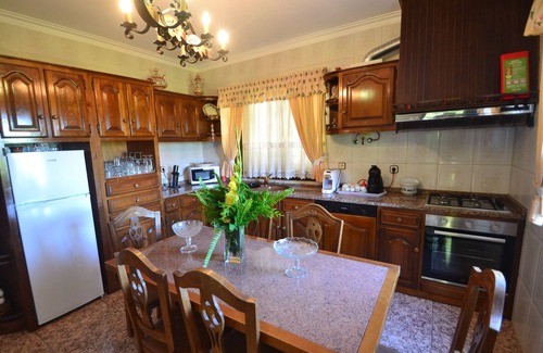 Freixo House | Nice vacation home with pool in Ponte de Lima!