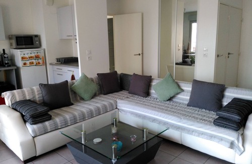 Saint-Priest Apartment | Nice very bright apartment F3 of 62.5 m² with private parking