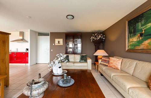 Municipality of Hellevoetsluis Apartment | Nicely furnished 4-pers. apartment with unique harbor view located at Cape Helius holiday park.