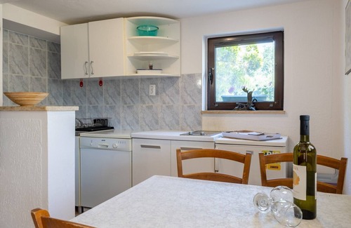 Brulo Apartment | Nicely furnished Apartment Dado V with Terrace