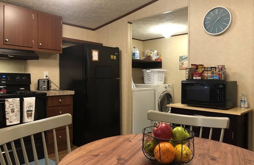 Newport House | Nicely Furnished Mobile Home