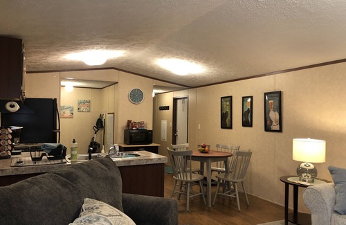 Newport House | Nicely Furnished Mobile Home