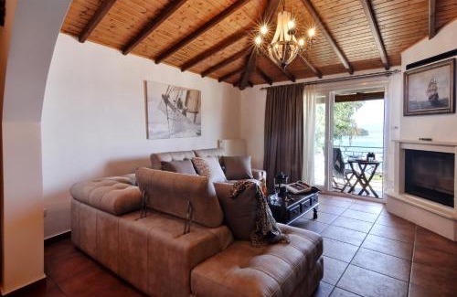 Gouvia House | Nicolas Beach House