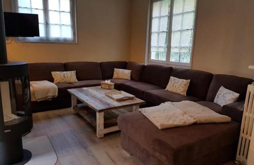 Saint-Jean-aux-Bois House | Nid dans la forêt