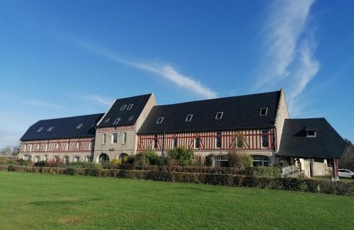 Commes Apartment | Nid de pie Grand duplex lumineux cadre verdoyant calme à 5 mn de la mer près Port en Bessin, Bayeux, Omaha Beach,