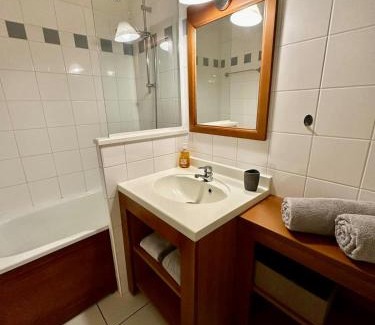 Maubuisson Apartment | nid douillet au milieu des pins entre lac et océan
