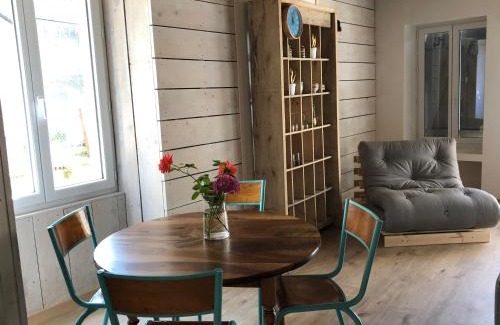 Saint-Satur House | NID DOUILLET