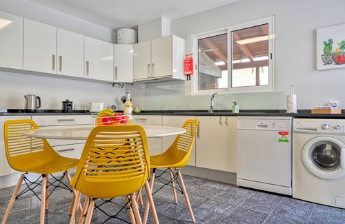 Machico Apartment | Nidia's Place, a Home in Madeira