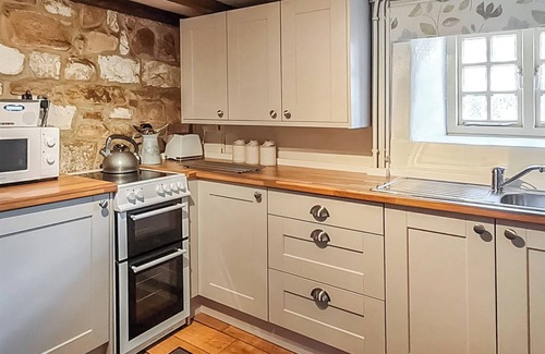 Crich Cottage | Nightingale Cottage - UKC1570