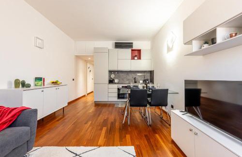 Montalbino Apartment | Niguarda stylish flat near M5