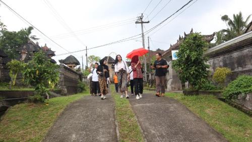 Taro House | Niki Traditional Village