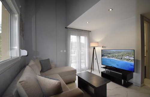 Elia Apartment | Nikiti Spathies Resort - Double Bedroom Sofita