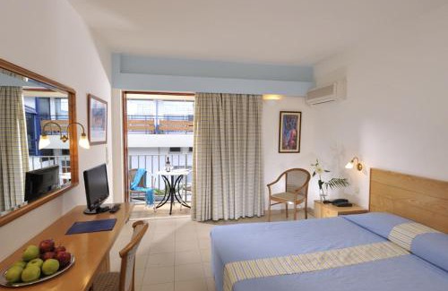 Agios Nikolaos Hotel | NIKO Seaside Resort MGallery