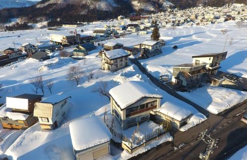 Nozawaonsen House | NIKONOS III