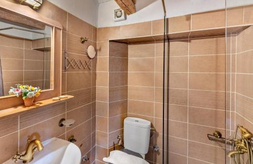 Papigo House | Nikos & Ioulia