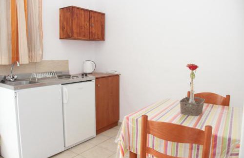 Stegna Apartment | Nikos Studios Meltemi Family Suite Penthouse