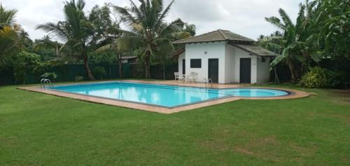 Kochchikade Bed & Breakfast | Nil Diya Villa