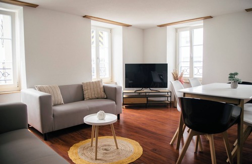 Unterseen Apartment | Nimbuzzz Apartment 1
