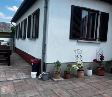 Pusztavacs House | Nimród Apartman Balatonfenyves