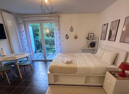 Cronenbourg Est Apartment | Nina-Studio