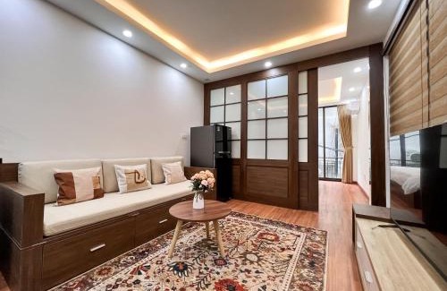 Cong Vi Apartment | NINE HOUSING 49 Linh Lang
