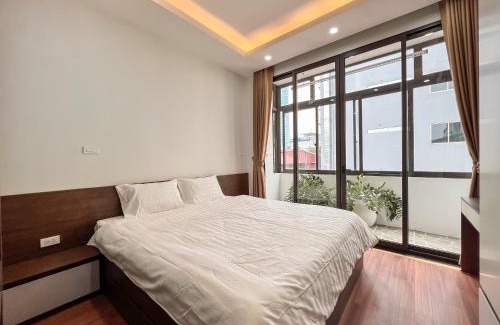 Cong Vi Apartment | NINE HOUSING 49 Linh Lang