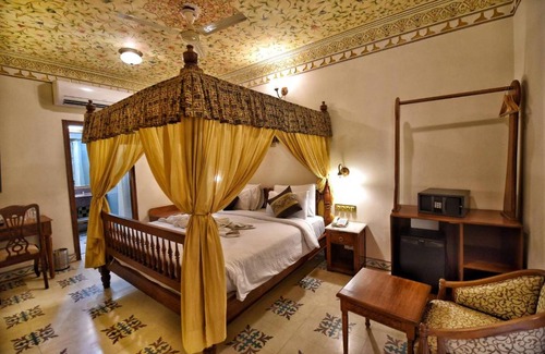 Bani Park Resort | Nirbana Palace - A Heritage Hotel and Spa