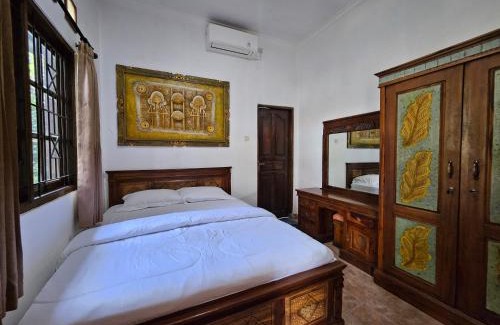 Sukasada Villa | Nirun Garden Villa - Balinese Traditional House in North Bali