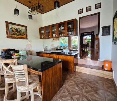 Sukasada Villa | Nirun Garden Villa - Balinese Traditional House in North Bali