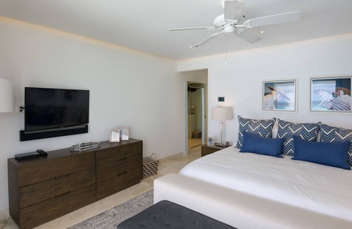 Fitts Village Villa | Nirvana in St James by Personal Villas - Panoramic Ocean Views, Beachfront, Swim
