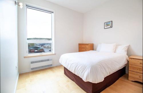 Whitehorse House | NN - Park View #1 - Downtown 2-bed 2-bath
