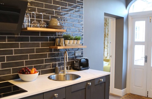Fernhill Heath Hotel | no.12 self check-in apartments