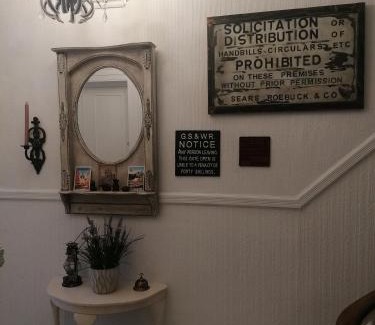 Aberdare Bed & Breakfast | No. 30